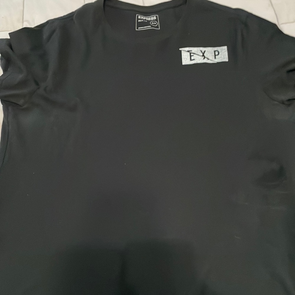 NWOT EXPRESS XL TEE